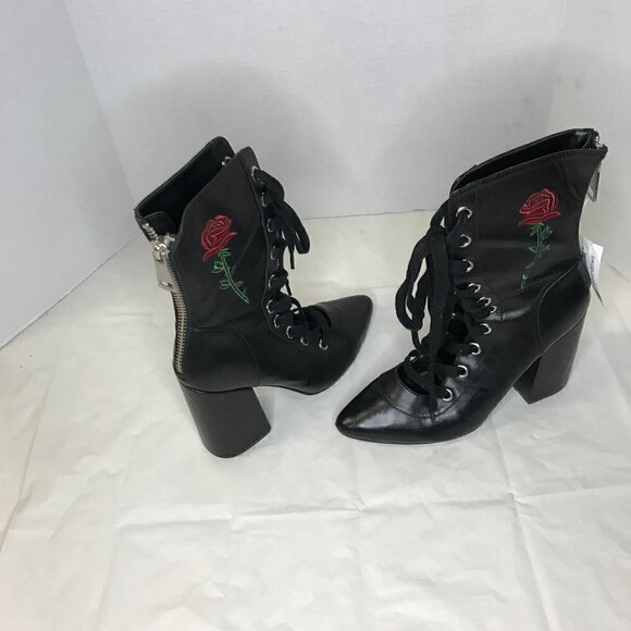 POSTER GRL EMBROIDERED LACE UP ZIPPER BACK BOOTS SIZE 8 - Picture 2 of 7